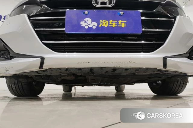Honda Accord id 3825551 из Китая 17
