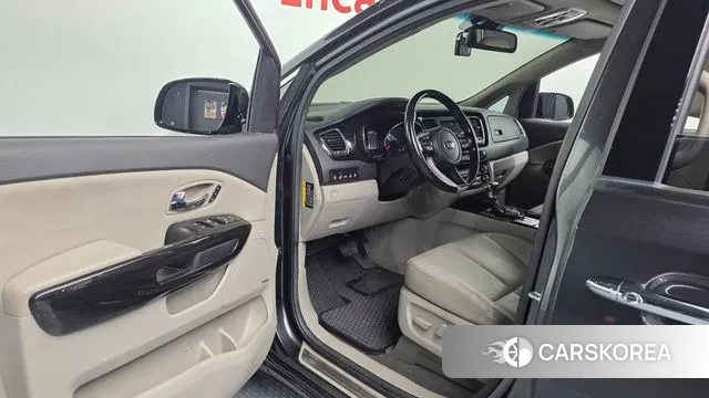 Kia The New Carnival id 3469917 из Кореи 20