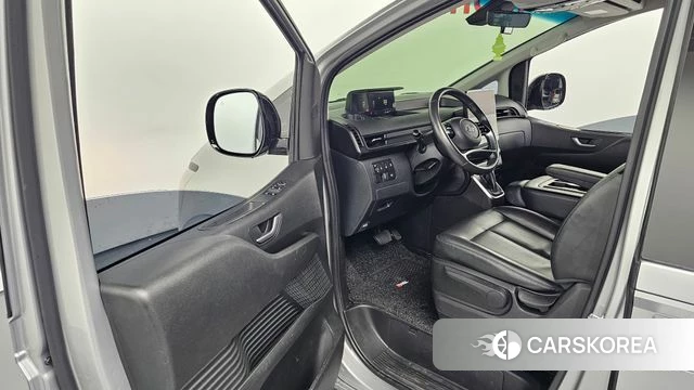 Hyundai Staria id 4549697 из Кореи 20