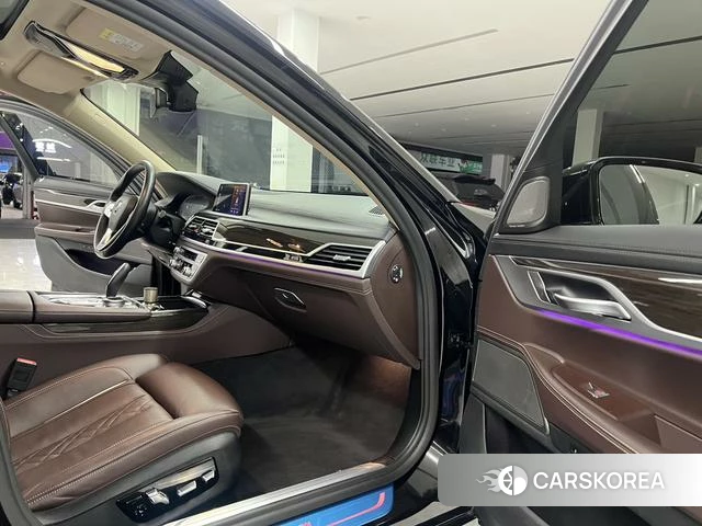 BMW 7 series id 4253877 из Китая 26