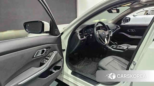 BMW 3 Series (G20) id 3893619 из Кореи 20