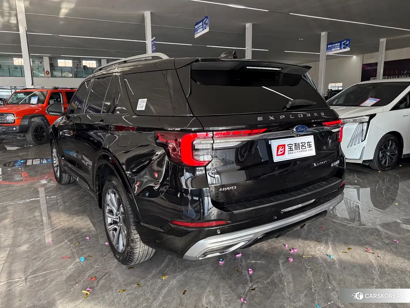 Ford Explorer id 4538689 из Китая 12