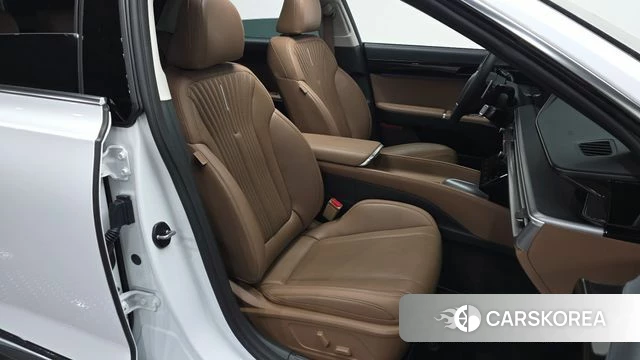 Hyundai Grandeur (GN7) id 3858913 из Кореи 20