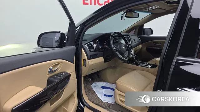 Kia The New Carnival id 3778976 из Кореи 20