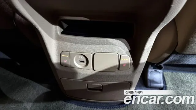 Kia The New Carnival id 2607350 из Кореи 20