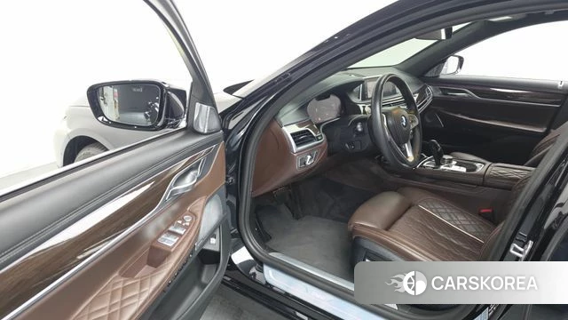 BMW 7 Series (G11) id 4656682 из Кореи 36