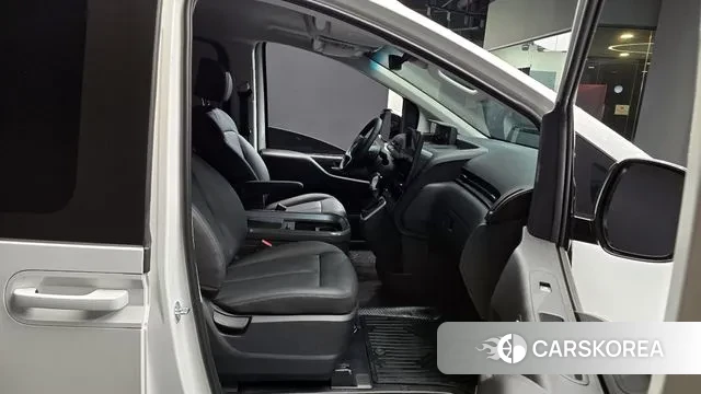 Hyundai Staria id 3624246 из Кореи 20