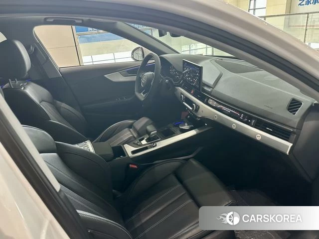 Audi A4L id 4277984 из Китая 21