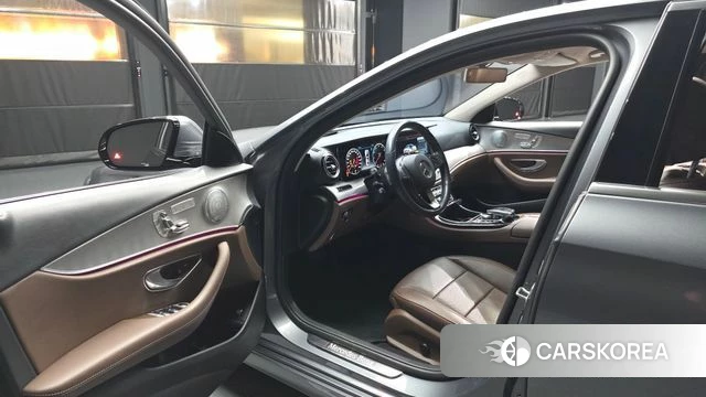 Mercedes-Benz E-Class W213 id 4770722 из Кореи 20