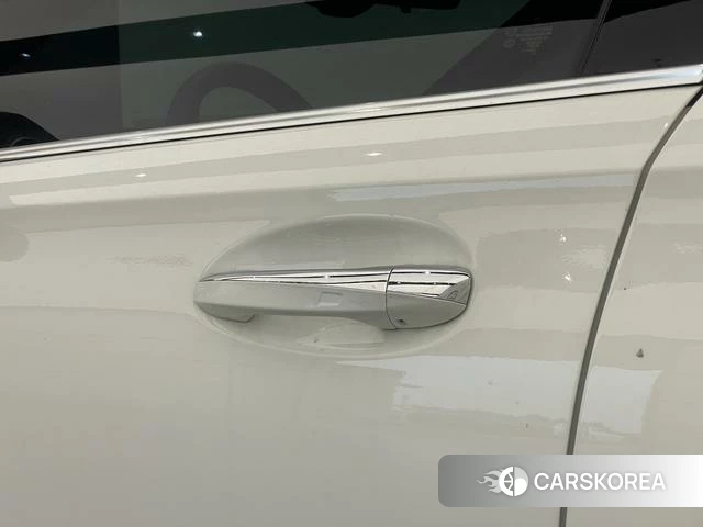 Mercedes-Benz Class A id 4380418 из Китая 16