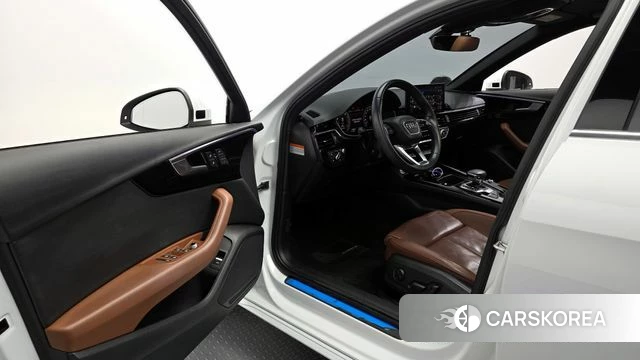 Audi A4 (B9) id 3865915 из Кореи 20