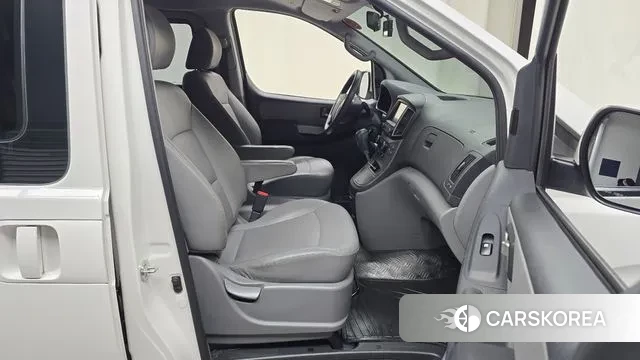 Hyundai The New Grand Starex id 3666138 из Кореи 20