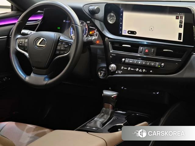 Lexus ES id 4307785 из Китая 11