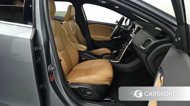 Volvo V40 id 4746839 из Кореи 31