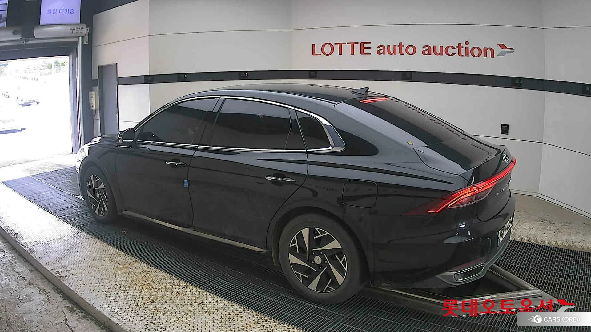Hyundai Grandeur Hybrid id 4498376 из Кореи 37