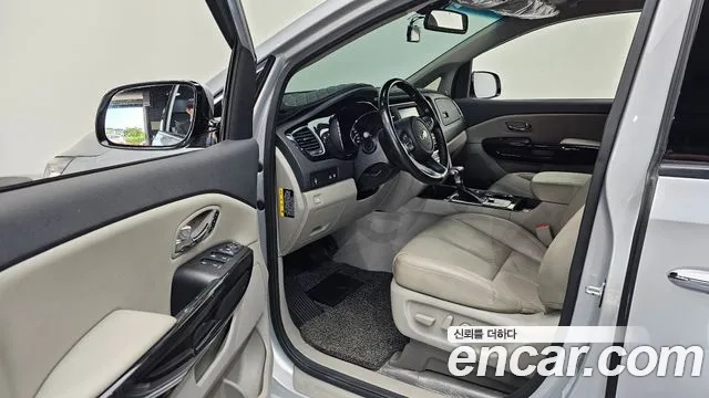 Kia The New Carnival id 2917628 из Кореи 20