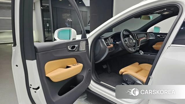 Volvo XC60 second Generation id 4474703 из Кореи 32