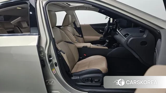 Lexus ES300h 7th generation id 3779064 из Кореи 20