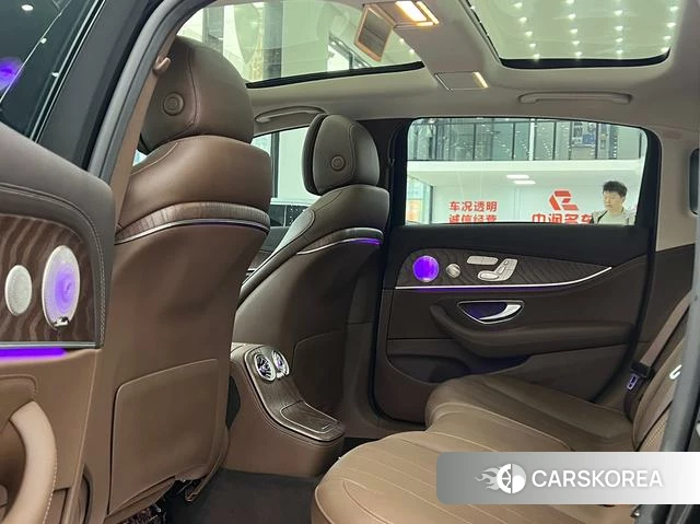 Mercedes-Benz E-class id 4271698 из Китая 17