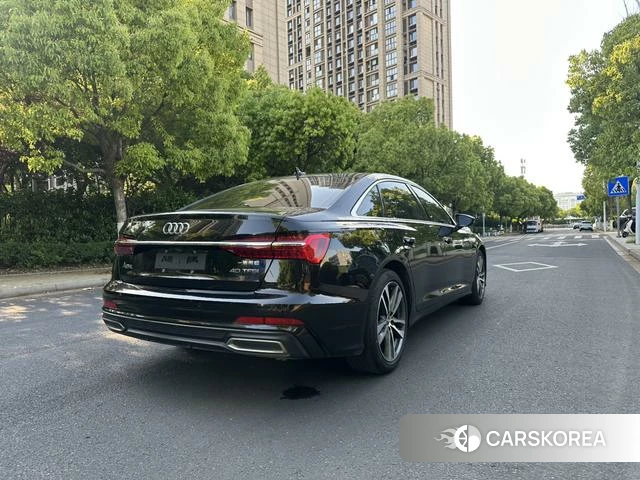 Audi A6L id 4278394 из Китая 11