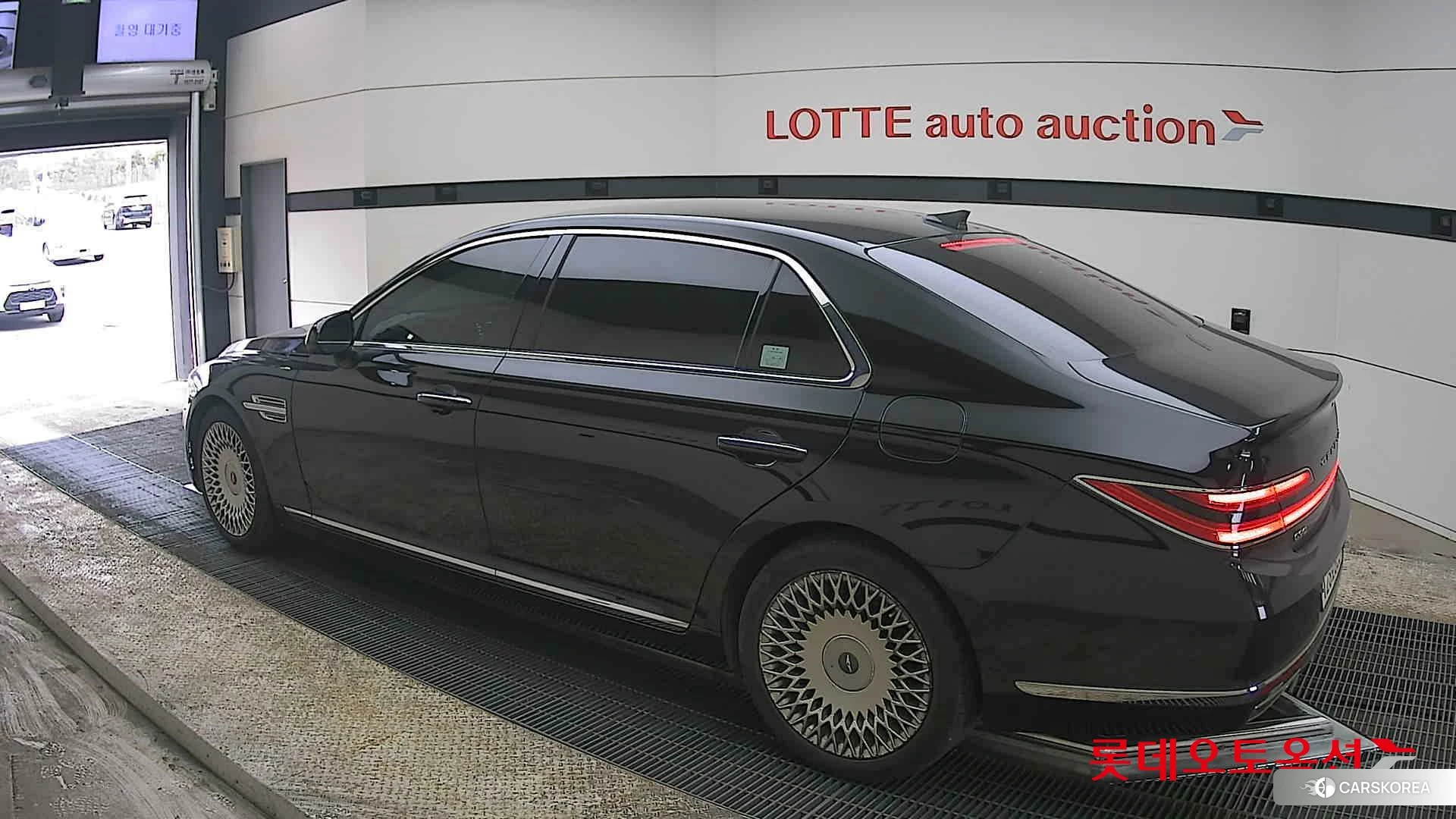 Hyundai G90 id 3869354 из Кореи 37