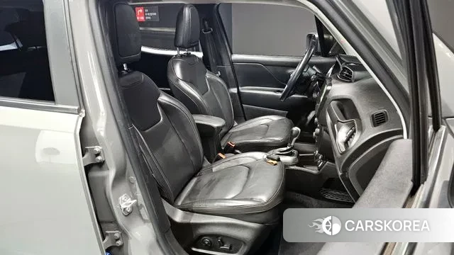 Jeep Renegade id 3302495 из Кореи 20