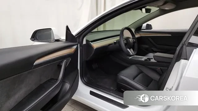 Tesla Model 3 id 3572376 из Кореи 20