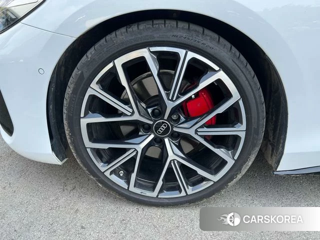 Audi A5L Sportback id 4258712 из Китая 12