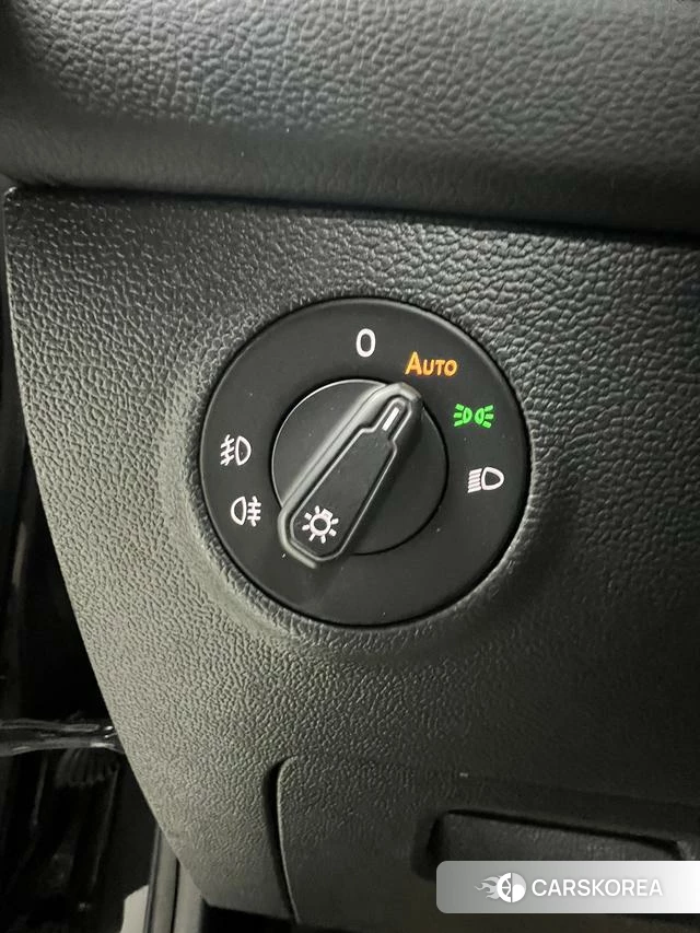 Volkswagen Tuyue id 4264664 из Китая 24