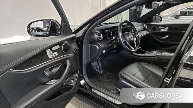 Mercedes-Benz E-Class W213 id 3734990 из Кореи 20