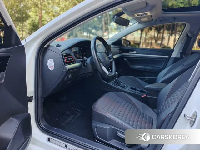 Volkswagen Lavida id 3856288 из Китая 17