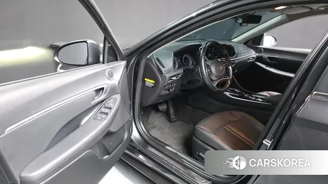 Hyundai Sonata (DN8) id 3582948 из Кореи 20