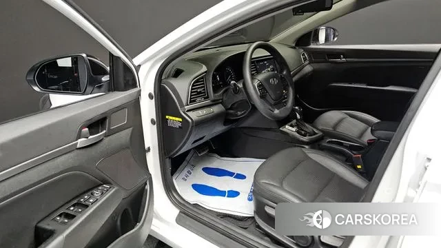 Hyundai Avante AD id 3742912 из Кореи 20