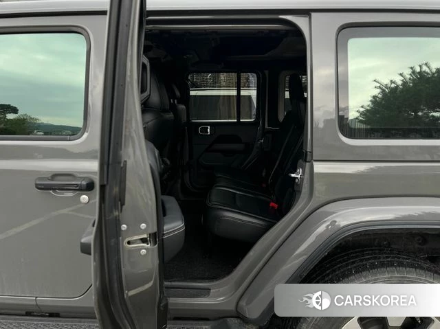 Jeep Wrangler (JL) id 3897681 из Кореи 12