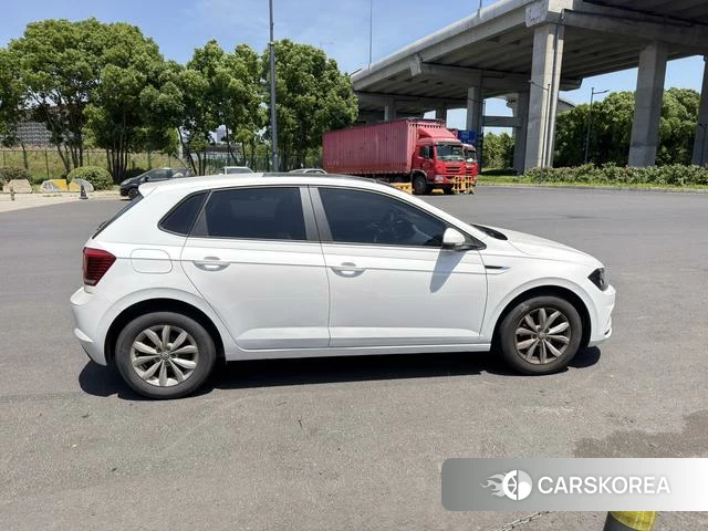 Volkswagen Polo id 4335049 из Китая 22
