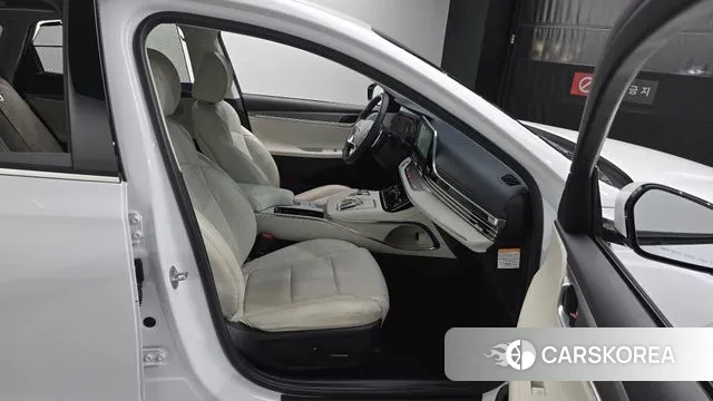 Hyundai The New Grandeur IG Hybrid id 3372809 из Кореи 20