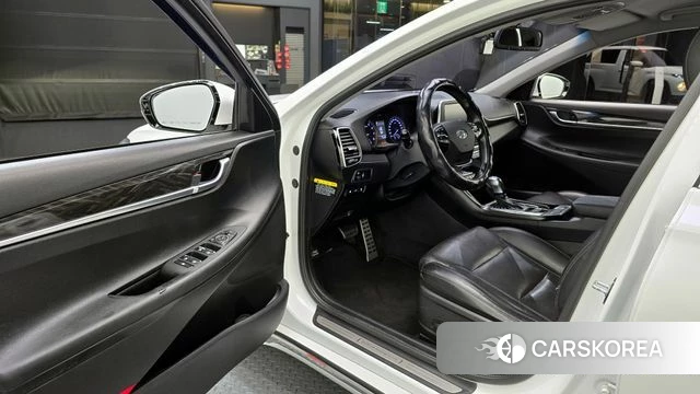 Hyundai Grandeur IG id 4339819 из Кореи 30
