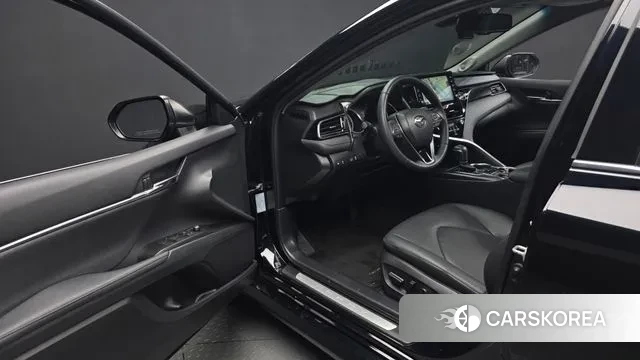 Toyota Camry (XV70) id 3256908 из Кореи 20