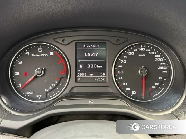Audi Q2L id 4297464 из Китая 20