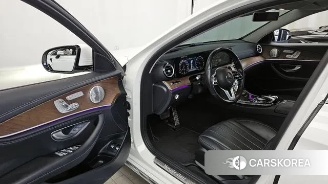 Mercedes-Benz E-Class W213 id 3428860 из Кореи 20