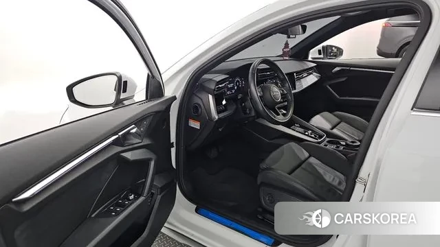 Audi A3 (8Y) id 3131701 из Кореи 20