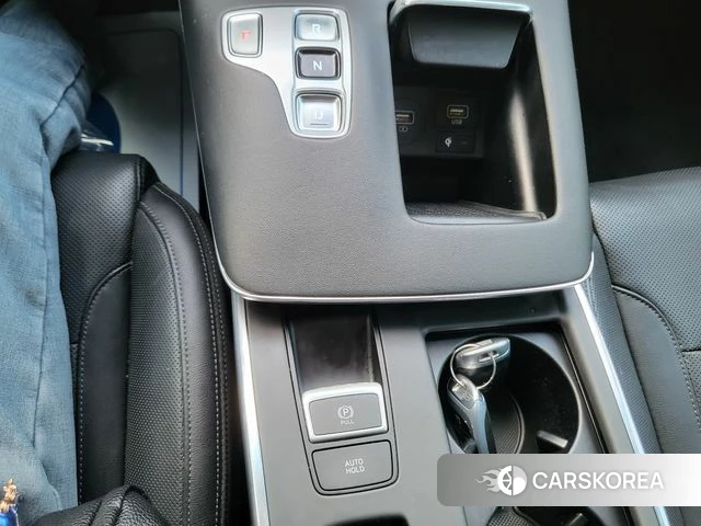 Hyundai Grandeur Hybrid (GN7) id 4593743 из Кореи 20