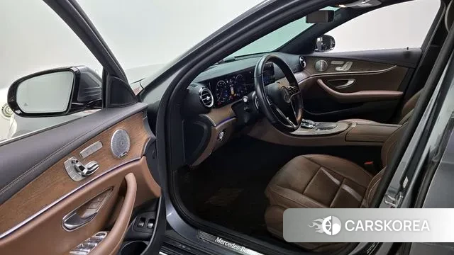 Mercedes-Benz E-Class W213 id 3459053 из Кореи 20