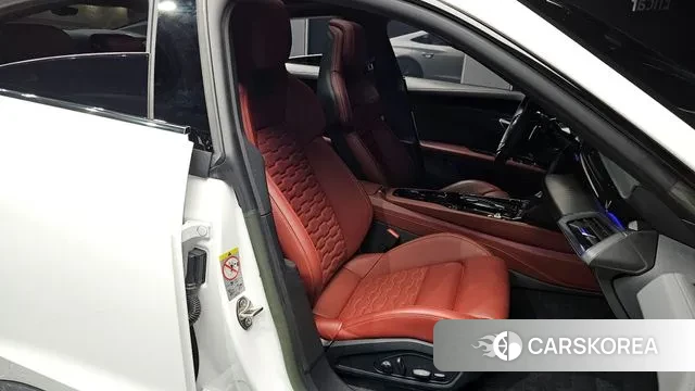 Audi e-Tron GT id 3634553 из Кореи 20