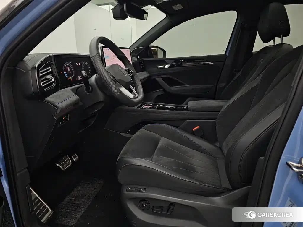 Volkswagen Tiguan L id 4628343 из Китая 18