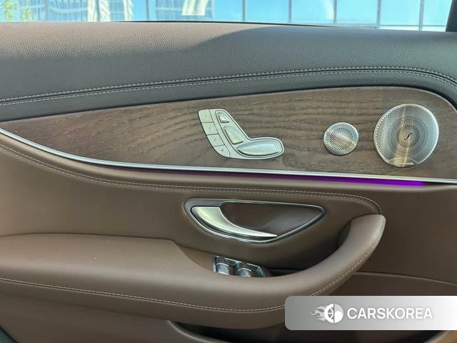 Mercedes-Benz E-class id 4272445 из Китая 24