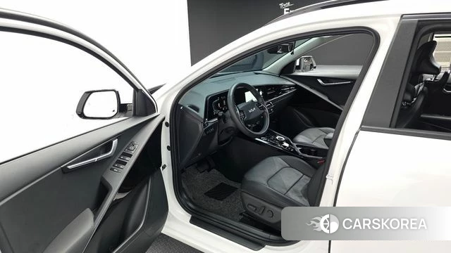 Kia Di Ol Nu Niro id 3896514 из Кореи 20