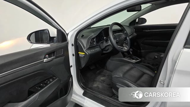 Hyundai The New Avante AD id 3936891 из Кореи 21