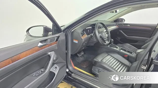 Volkswagen Passat GT (B8) id 3357183 из Кореи 20