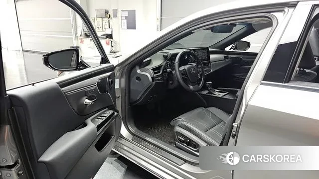 Lexus ES300h 7th generation id 3731174 из Кореи 20